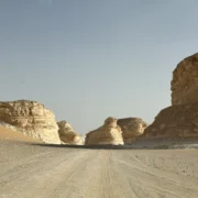 Black Desert vs White Desert
