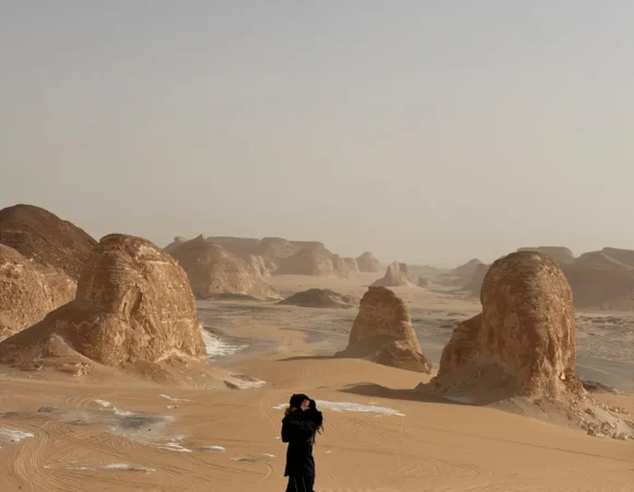 Agabat Valley Egypt Travel Guide: Route, Landscapes & Camping