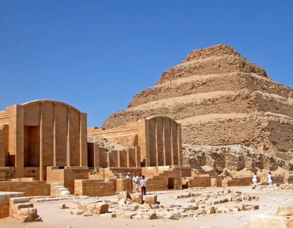 Saqqara Egypt Travel Guide: Step Pyramid, Tombs & Visiting Tips